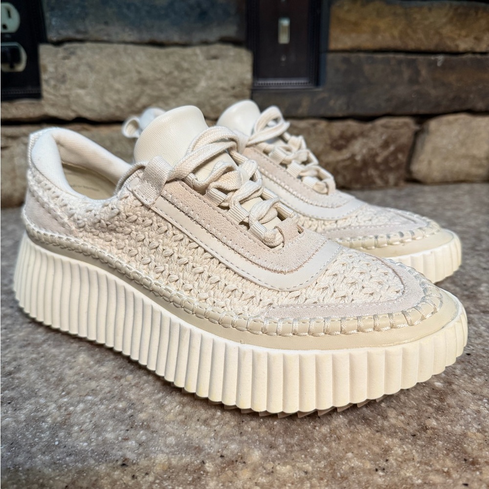 Dolce Vita Dolen Sneakers – Ivory, Women’s 8, Like New